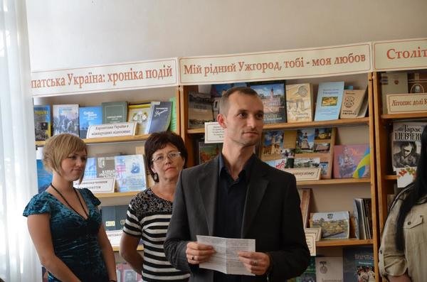 Художник Іван Шете представив фотовиставку «Ужгород в наших серцях»  – 02 Художник Іван Шете представив фотовиставку «Ужгород в наших серцях»  – 02