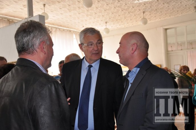 У Мукачеві відкрилась персональна виставка картин Юрія Сяркевича (ФОТОРЕПОРТАЖ) – 22