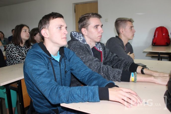 Туризм єднає Україну – 30