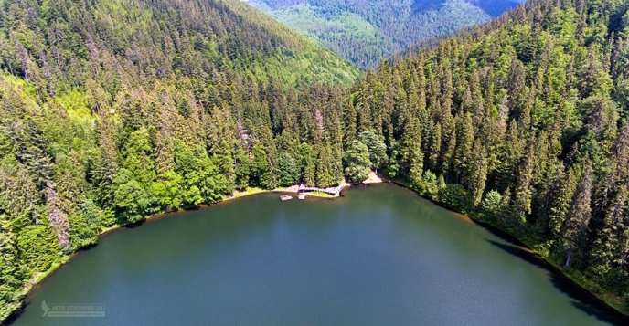 Таким його бачать птахи: користувачі мережі милуються світлинами озера Синевир з висоти – 08