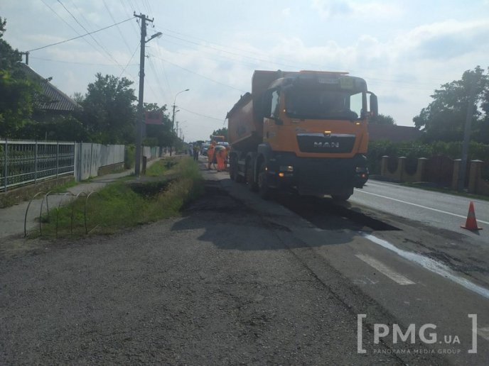 Рух трасою ускладнено: що зараз відбувається в Ракошині – 03