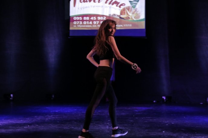 У Мукачеві визначили володарку титулу конкурсу краси "Міс МКТЕК 2018" – 47