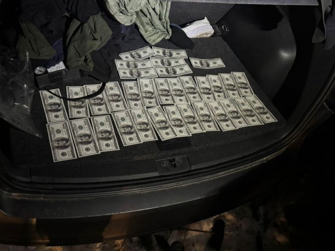 Житель Франківщини організував нелегальний бізнес на Закарпатті