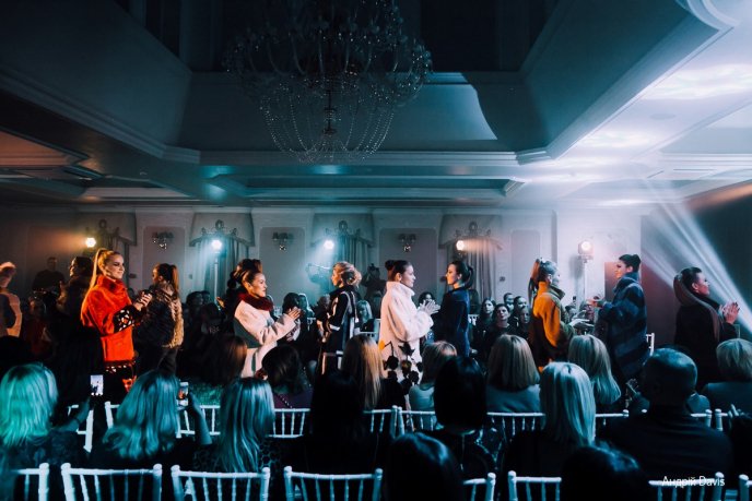 Мода заради життя: на Закарпатті відбувся ІІІ-й благодійний показ мод дизайнерки Роксолани Новак – 150