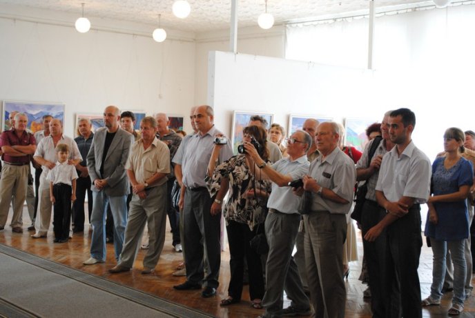 Олег Гарагонич відкрив власну персональну виставку (ФОТОРЕПОРТАЖ) – 04