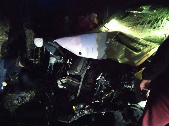 Рятувальники розповіли про вчорашню аварію на Виноградівщині – 01