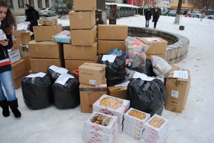 Завдяки небайдужим людям вихованці дитячих будинків у Мукачеві та Сваляві отримають подарунки на Миколая (ФОТО) – 02