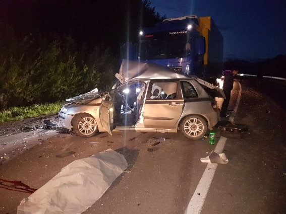 У реанімації померла третя особа: подробиці від поліції та нові фото шокуючої ДТП на Свалявщині – 03