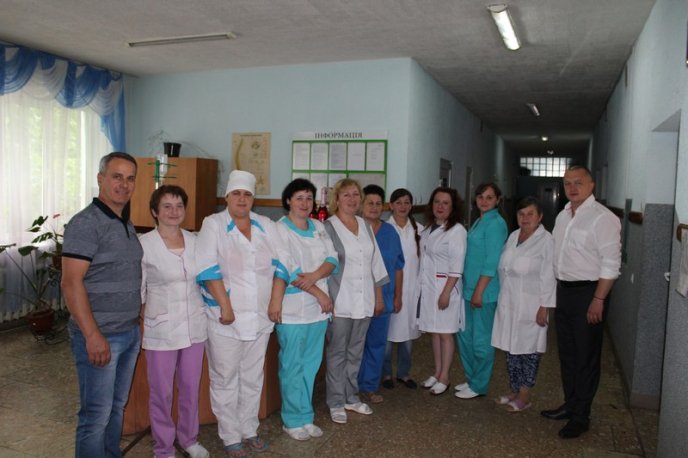 Медиків Тячівщини та Рахівщини привітали від імені народного депутата Василя Петьовки – 03