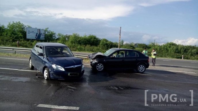 Поліцейські розповіли подробиці смертельної ДТП, яка сталася на Ужгородщині – 01