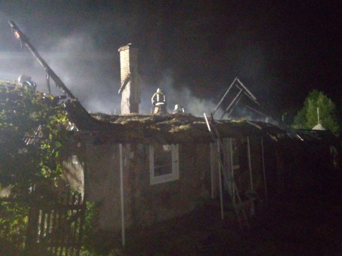 На Міжгірщині коротке замикання призвело до пожежі – 01 На Міжгірщині коротке замикання призвело до пожежі – 01