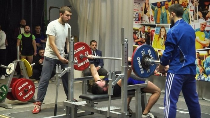 Закарпатці вибороли три золоті медалі на чемпіонаті України з пауерліфтингу – 02