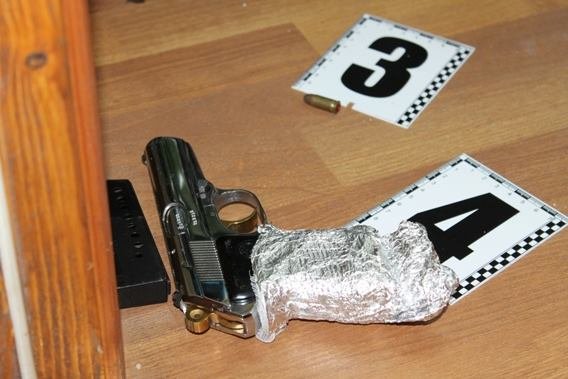 Чоловік чотири рази вистрелив у директора фірми: нові подробиці жорстокого вбивства в Ужгороді – 01