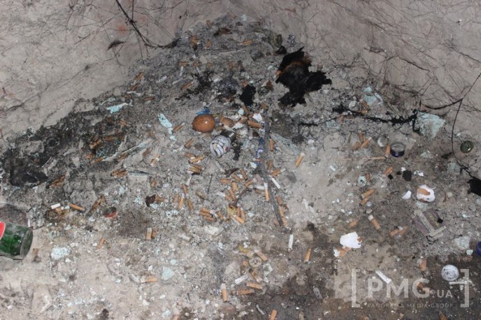 У мікрорайоні "Черьомушки" у Мукачеві горів житловий будинок – 06