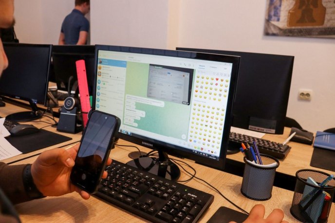 Масштабне викриття на Закарпатті: поліція оприлюднила відео – 03