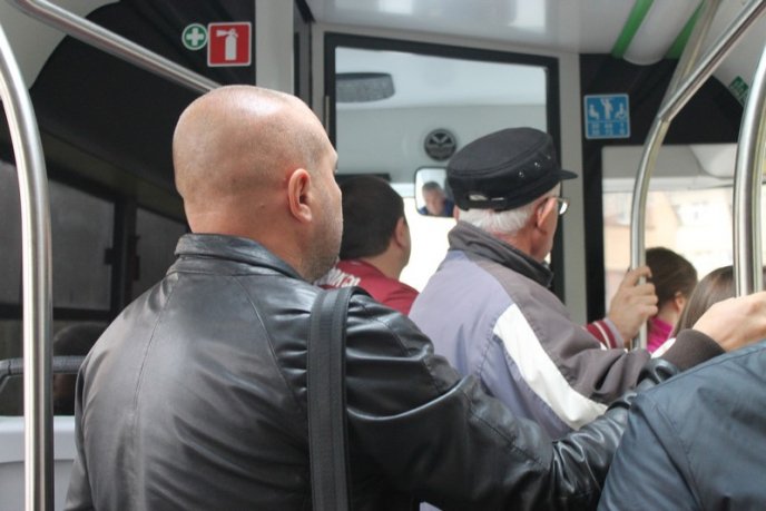 Вулицями Ужгорода їздив новий 100-місний автобус – 07