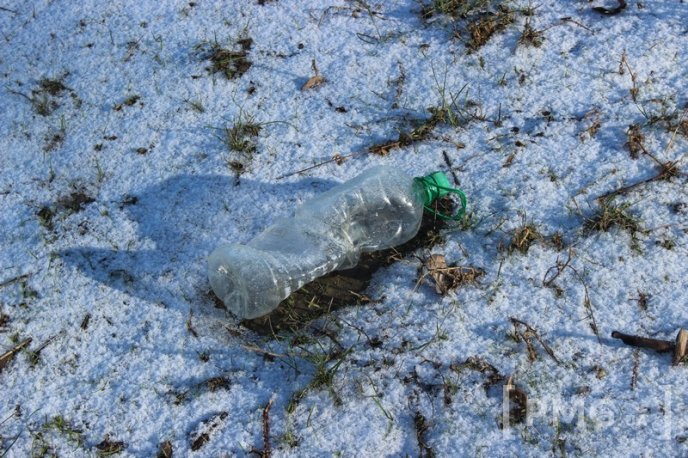 Січнева велика вода залишила по собі купу сміття на берегах Латориці – 07 Січнева велика вода залишила по собі купу сміття на берегах Латориці – 07
