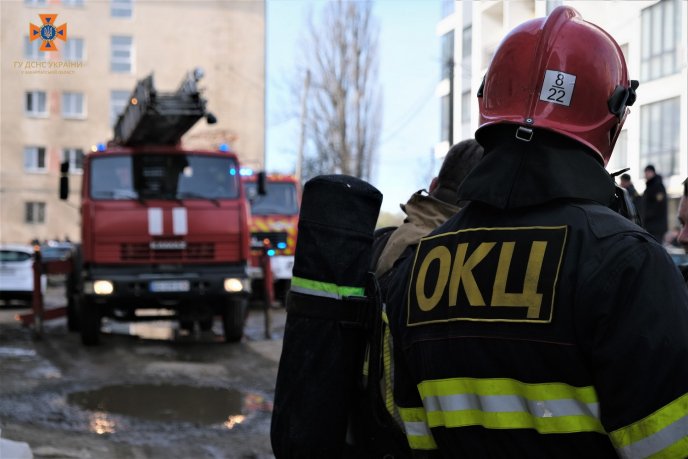 Пожежа в гуртожитку в Ужгороді: фото та подробиці від рятувальників – 08 Пожежа в гуртожитку в Ужгороді: фото та подробиці від рятувальників – 08
