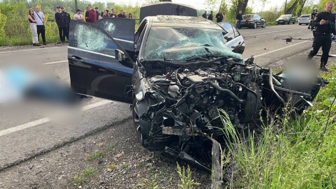 Троє людей загинули та ще троє травмовані внаслідок жахливої аварії на Закарпатті – 01