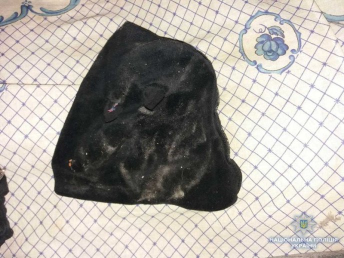 4 зловмисників вночі намагалися пограбувати ринок – 03