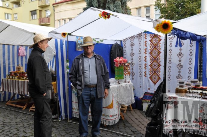 Мукачево бджолярське: у місті стартувало свято меду (ФОТОРЕПОРТАЖ) – 23