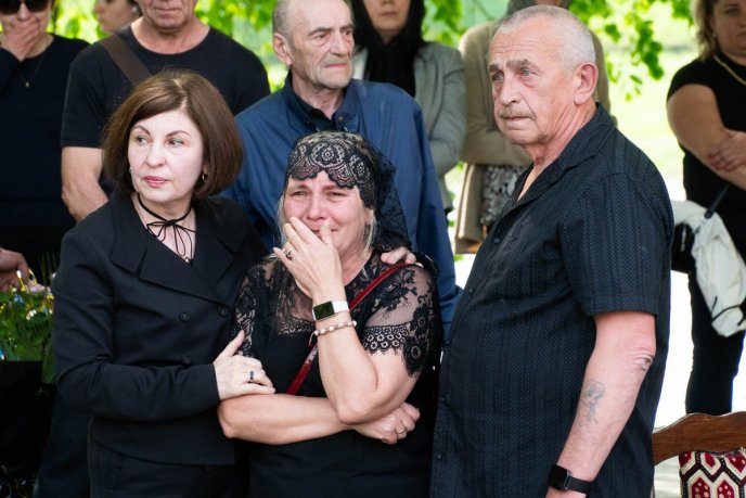 Поховали молодого військового, який загинув на фронті – 03 Поховали молодого військового, який загинув на фронті – 03