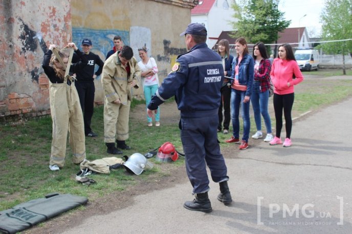 У Мукачеві змагались юні рятувальники – 22