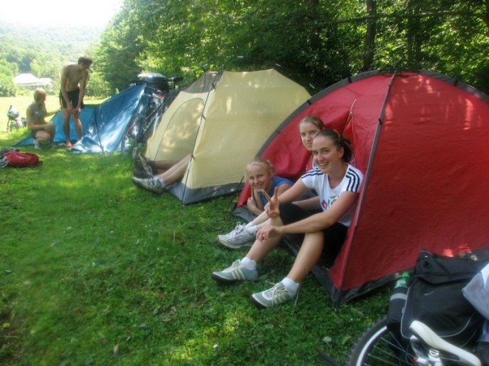 Мукачівські школярі та студенти здійснили велопробіг по Закарпаттю (ФОТО) – 11