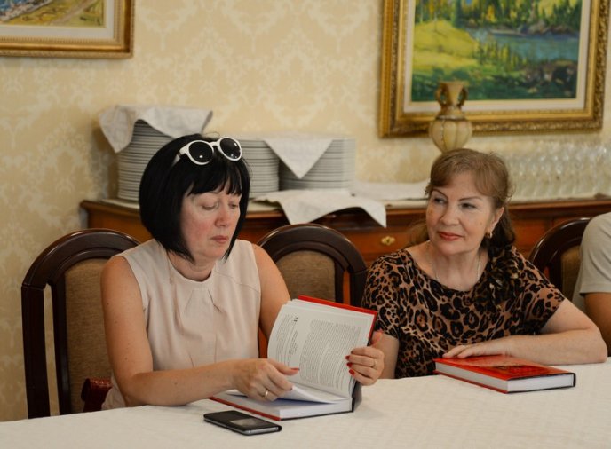 Сьогодні провели термінове засідання Ради адвокатів Закарпатської області – 26