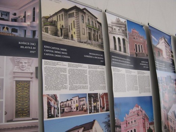 Роботи архітектора, який спроектував будівлю кінотеатру "Перемога" та Будинку офіцерів, показують у Мукачівській картинній галереї (ФОТО) – 02