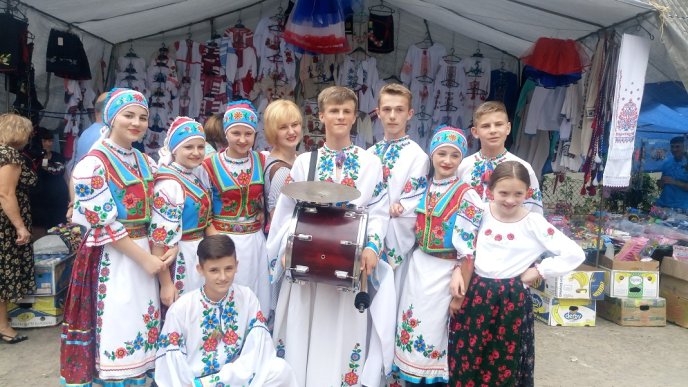 Головний поліцейський України відвідав унікальний закарпатський фестиваль – 05 Головний поліцейський України відвідав унікальний закарпатський фестиваль – 05