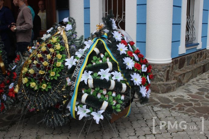 Мукачівці прощаються із загиблим бійцем АТО Олексієм Калабішкою – 07