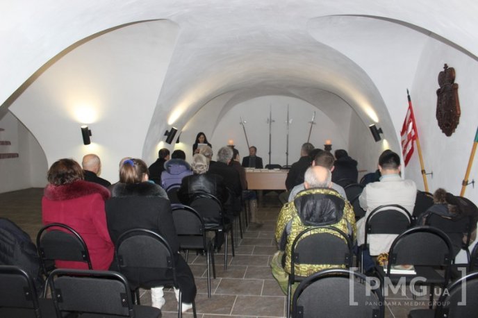 У Мукачівському замку "Паланок" відбулась літературна зустріч з письменником Мирославом Дочинцем – 03