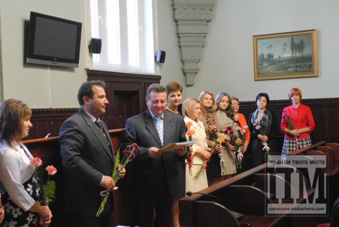 У Мукачеві відбулось урочисте нагородження переможців І етапу конкурсу "Учитель року" (ФОТО) – 09