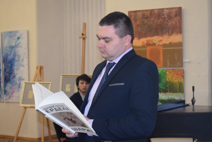 В Ужгороді презентували альбом «Адальберт Ерделі. Шаржі» – 04