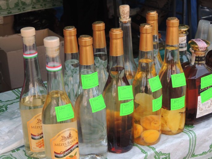 У Берегові розпочався перший весняний ярмарок – 24