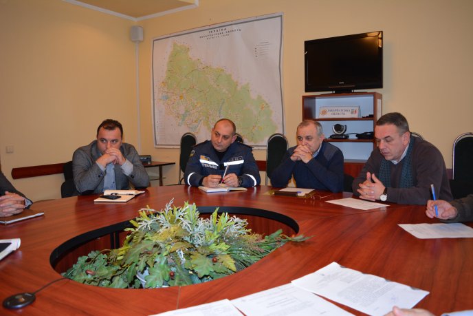 Закарпатські рятувальники готуються до погіршення погодних умов – 03