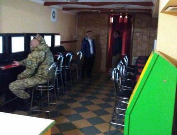 Масштабне викриття незаконного азартного бізнесу: поліція "накрила" 30 гральних закладів – 03