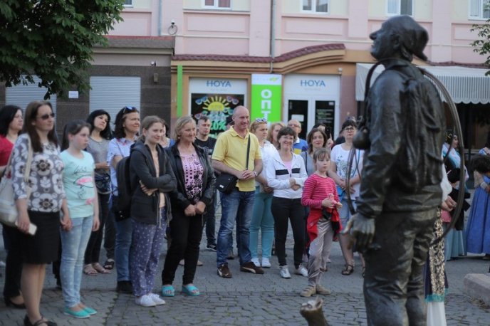У Мукачеві провели оригінальну відкриту екскурсію – 04