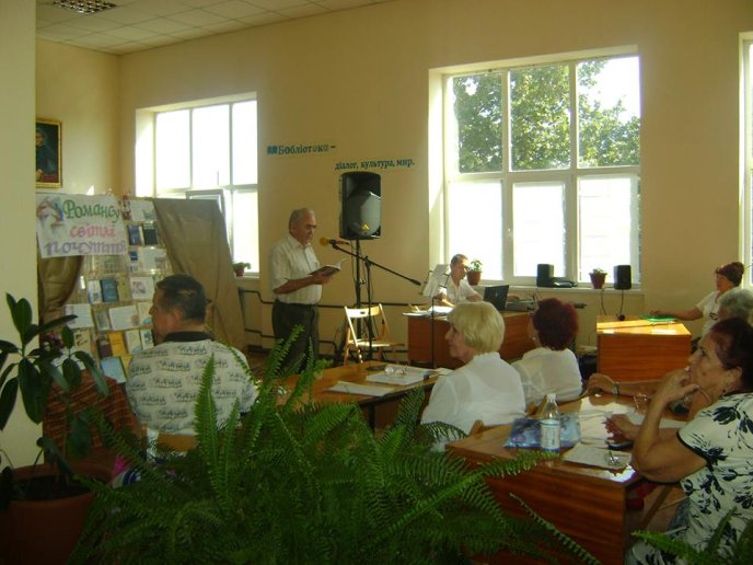 У Мукачівській бібліотеці відбувся вечір романсу – 08