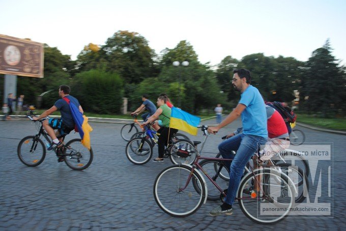 В Ужгороді відбувся масштабний "Night Ride" до Дня Незалежності (ФОТОРЕПОРТАЖ) – 26