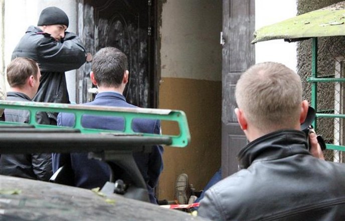 Буремні 90-і повертаються: в Ужгороді застрелили підприємця (ФОТО) – 06