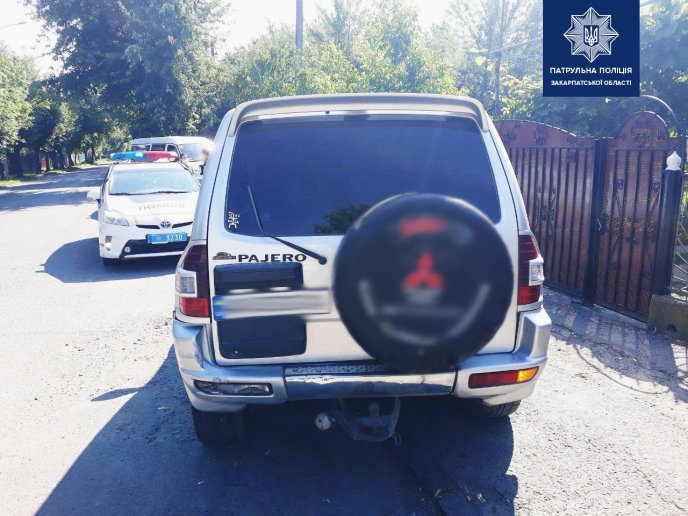 В Ужгороді п’яний водій пропонував патрульним гроші – 03