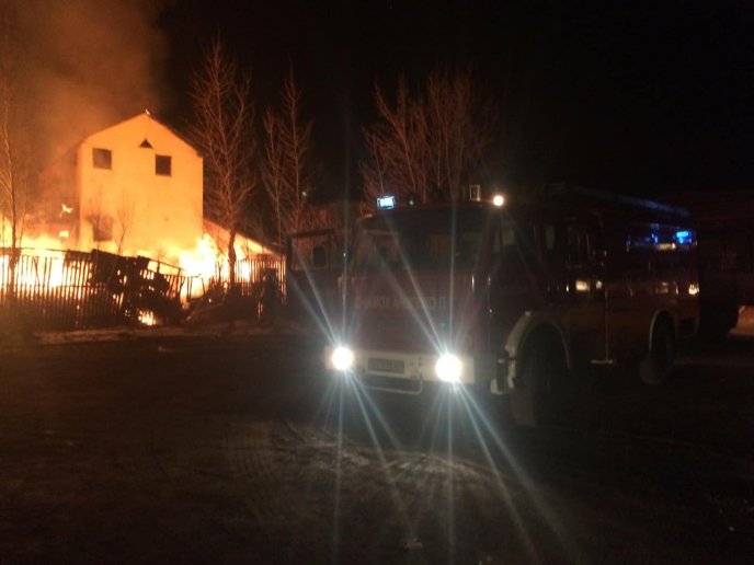 Цієї ночі у Кольчині горів деревообробний цех – 02