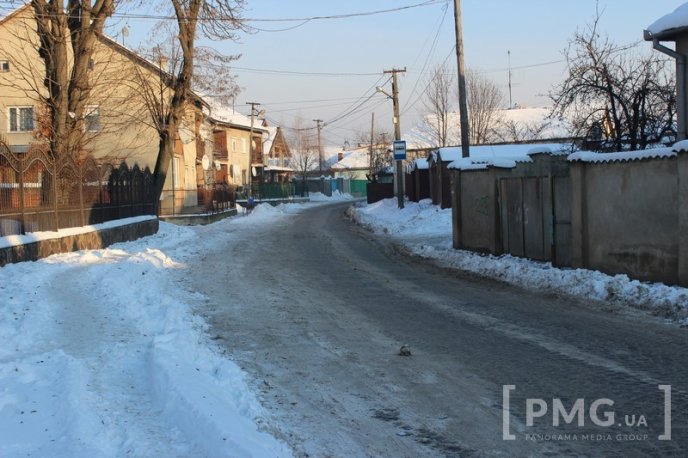 Слизькі дороги або безкоштовний атракціон фестивалю “Червене вино” – 14 Слизькі дороги або безкоштовний атракціон фестивалю “Червене вино” – 14