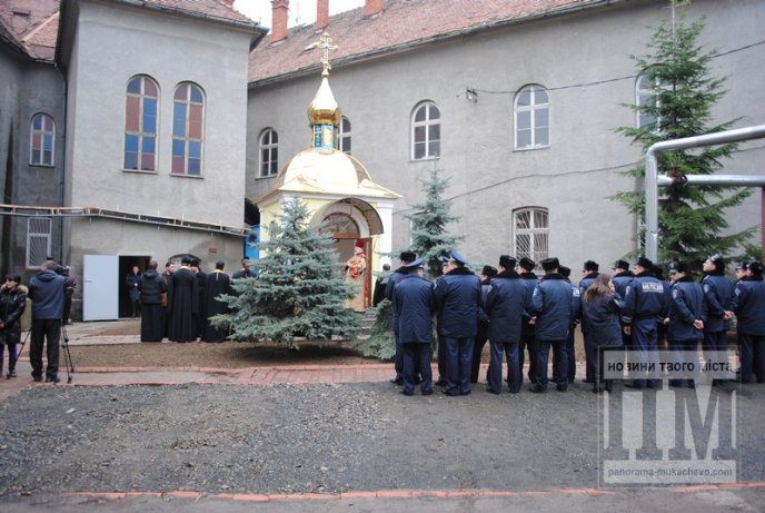 В Мукачівському міськвідділі міліції відкрили каплицю (ФОТО) – 02