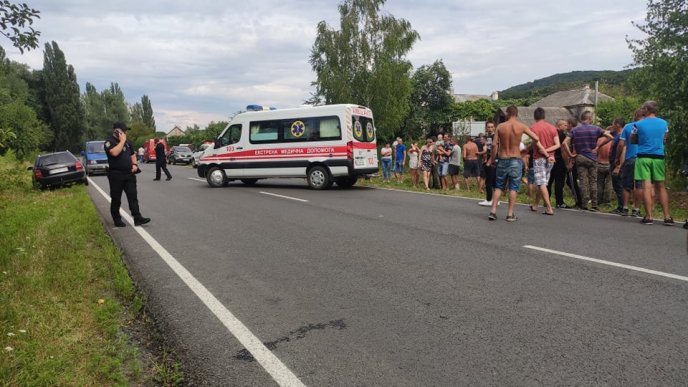 Одна людина загинула: на Закарпатті сталася смертельна аварія – 03