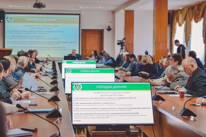 Вчена рада УжНУ розглядала стан наукової роботи та інформаційної діяльності вишу – 01 Вчена рада УжНУ розглядала стан наукової роботи та інформаційної діяльності вишу – 01