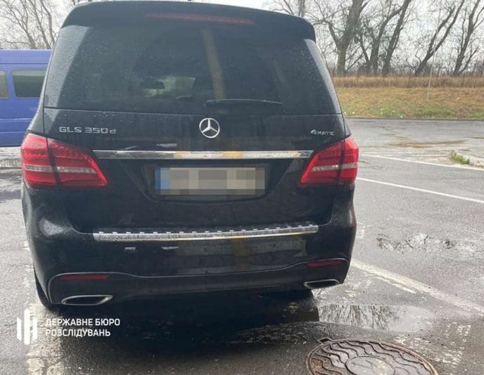 Генерал-майор СБУ в запасі скоїв ганебний вчинок – 01