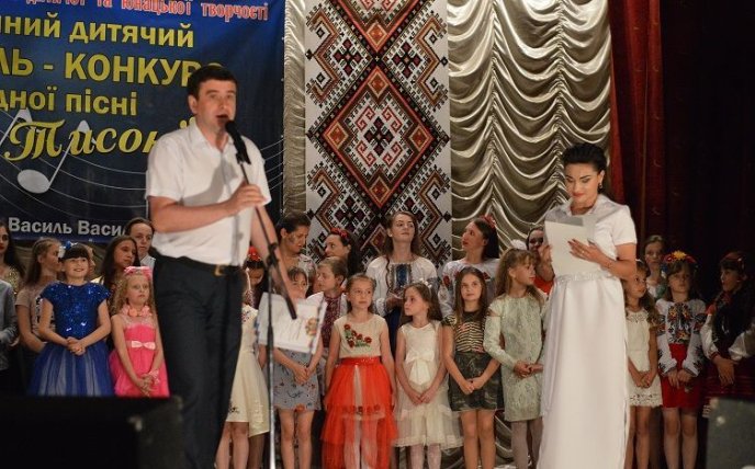 У Рахові пройшов ХІ районний фестиваль-конкурс естрадної пісні "Над Тисою" – 07